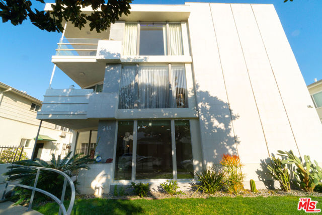 248 South Doheny Drive, 1 photo 5