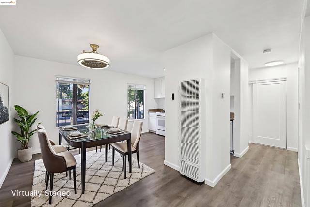 1001 Murrietta, Livermore CA: https://media.crmls.org/mediaz/9d39def1-6a35-4edb-906d-4aac99daa9e8.jpg