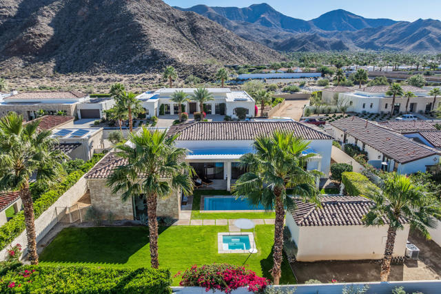 3085 Arroyo Seco, Palm Springs CA: https://media.crmls.org/mediaz/9d3b73f3-0f15-4b12-a93d-7b94aae21471.jpg