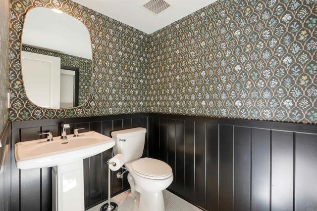 15751 Wainwright Way, San Diego CA: https://media.crmls.org/mediaz/9d3bdc40-7141-4ca6-97b0-7fad7a6b0269.jpg