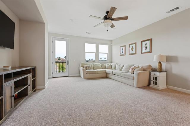 3520 Conner Way, Oceanside CA: https://media.crmls.org/mediaz/9d3ce874-2199-4cbb-b2e0-361945f41756.jpg