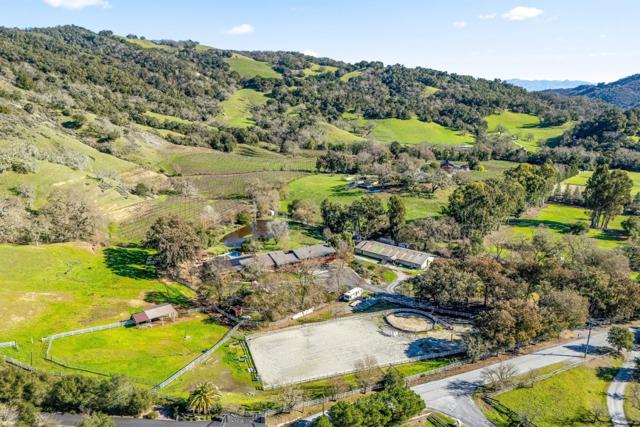 6915 Redwood Retreat Road, Gilroy CA: https://media.crmls.org/mediaz/9d3db82b-457a-4543-8aeb-4ee1b33107b3.jpg
