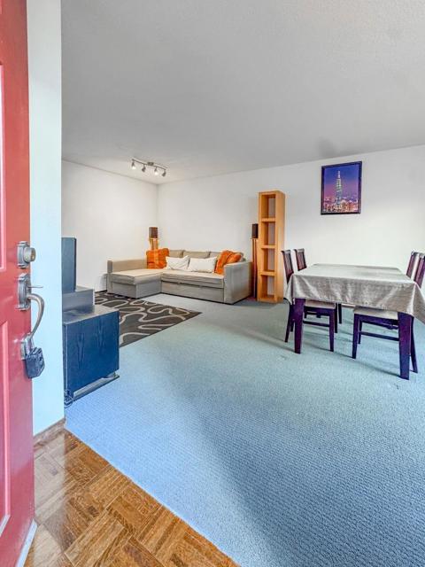 6923 Chantel Court, San Jose CA: https://media.crmls.org/mediaz/9d3f0c74-e66a-4533-b684-4ffa0ef22ffe.jpg