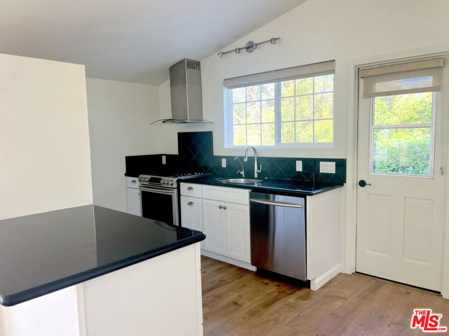 Drew Fenton | 27500 Pacific Coast Highway Malibu CA | MLS: 7209199