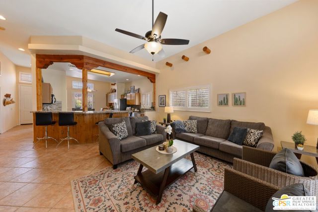 54465 Avenida Rubio, La Quinta CA: https://media.crmls.org/mediaz/9d408585-0887-47b1-84ad-17714fb75f26.jpg