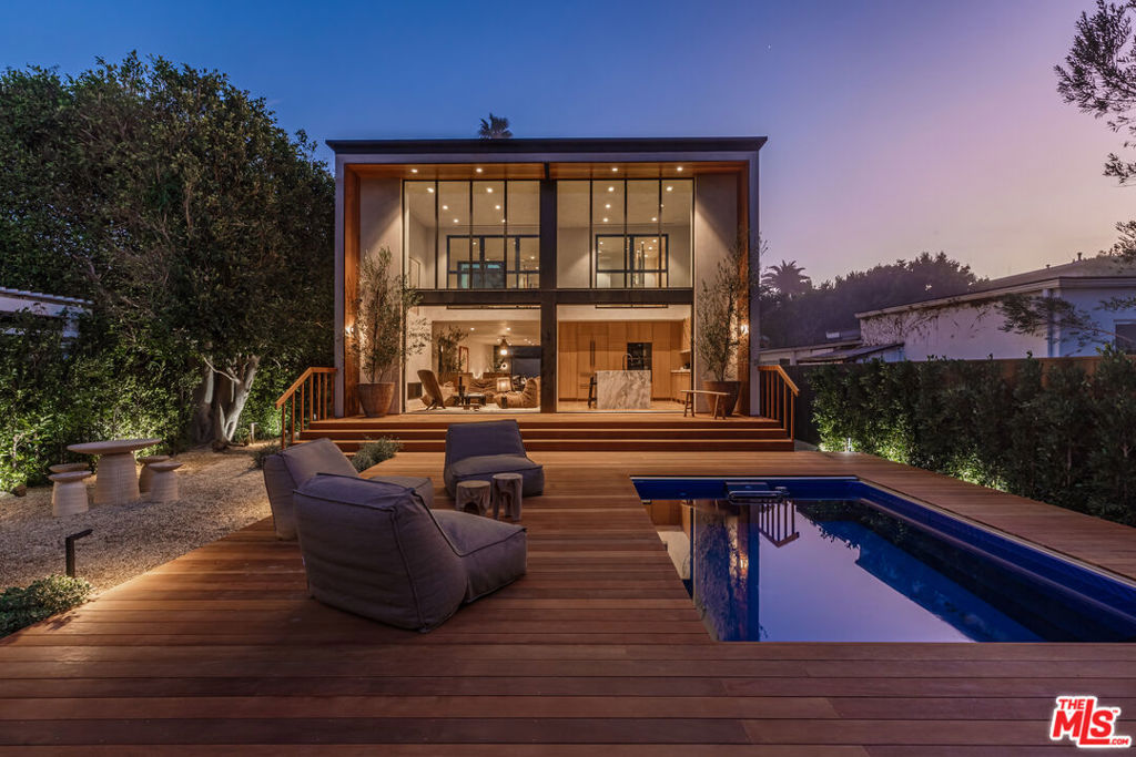 23505 Malibu Colony Road