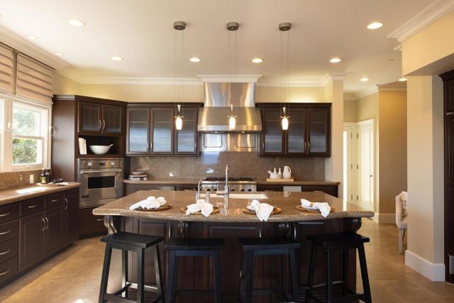 1051 Ocean View Boulevard, Pacific Grove CA: https://media.crmls.org/mediaz/9d429b5c-712d-470e-acf6-091a78cec5ac.jpg