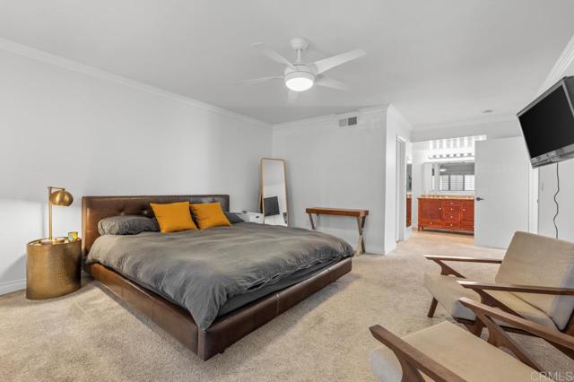 Image 38 of 75 For 6960 Caminito Curva