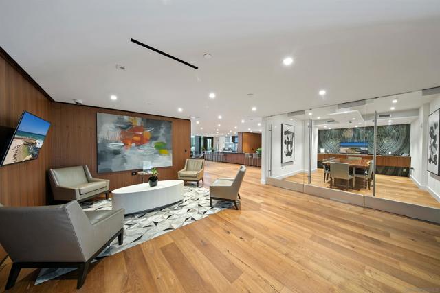 2855 5th Ave, San Diego CA: https://media.crmls.org/mediaz/9d437a22-07da-4113-bf25-0764e3510209.jpg