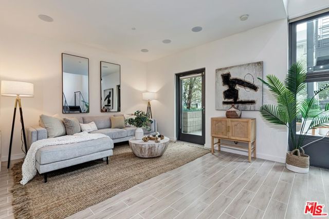 13045 Pacific Promenade, 127 photo 2