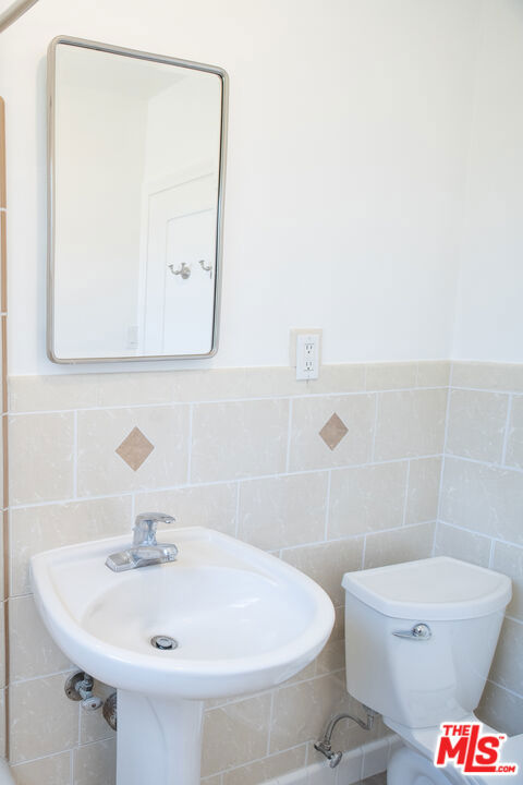 https://media.crmls.org/mediaz/9d447e2e-1598-4d5b-89eb-bdd5aea67121.jpg?preset=X-Large