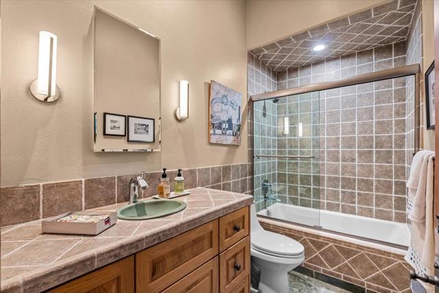 132 Vista Monte, Palm Desert CA: https://media.crmls.org/mediaz/9d44cbba-d6bd-4d89-ab4f-3b8b42697b12.jpg