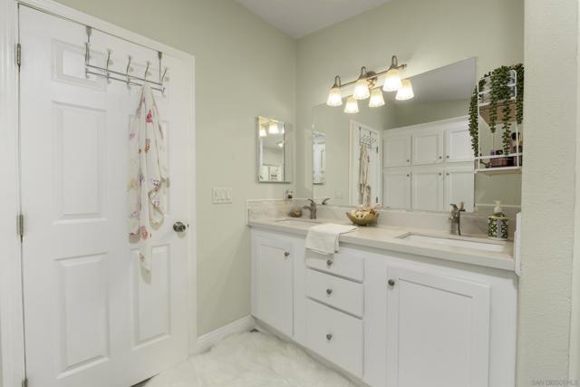 8545 Mission Gorge Rd Spc 147, Santee CA: https://media.crmls.org/mediaz/9d45d381-bd22-46e7-a1b4-fd12522e1794.jpg