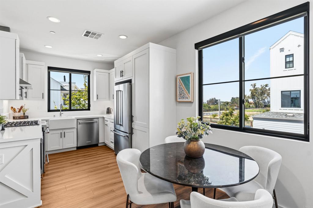 1602 San Remo Place - photo 8