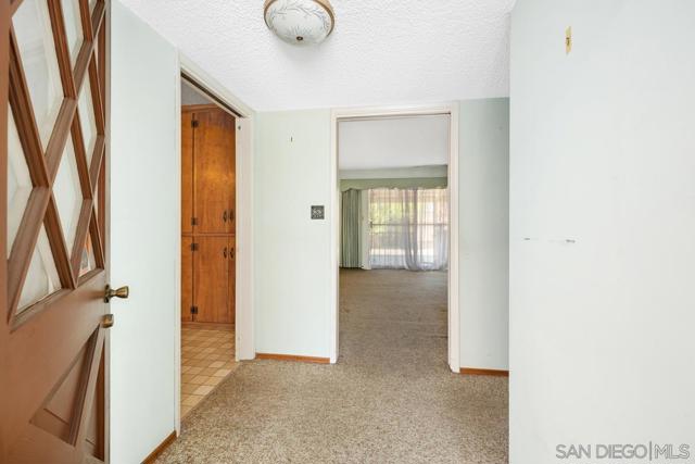 5824 Kent Pl, San Diego CA: https://media.crmls.org/mediaz/9d4660e4-075d-4a72-8342-7986f35e5c82.jpg