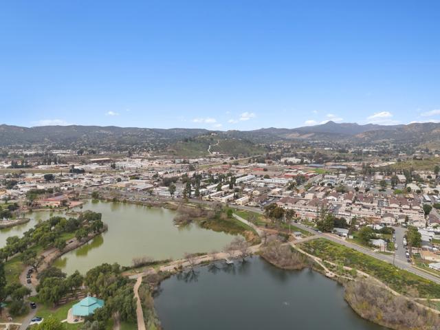 Detail Gallery Image 24 of 29 For 12616 Lakeshore Dr #3,  Lakeside,  CA 92040 - 2 Beds | 2 Baths