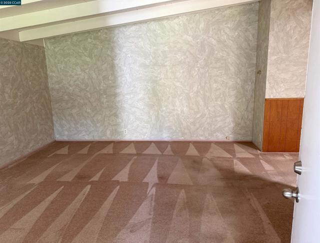 1679 Sarah Dr, Pinole CA: https://media.crmls.org/mediaz/9d467ca0-ddc4-486d-b3ae-aa8b52681249.jpg