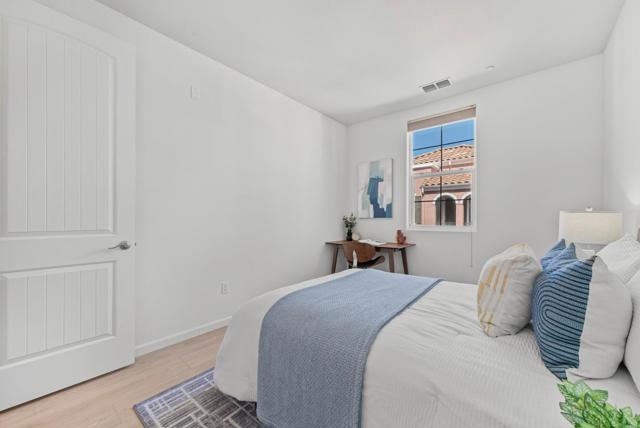 39857 Pelton Terrace, Newark CA: https://media.crmls.org/mediaz/9d46be55-f0cd-4aec-bdb6-e5ddaf7f06d9.jpg