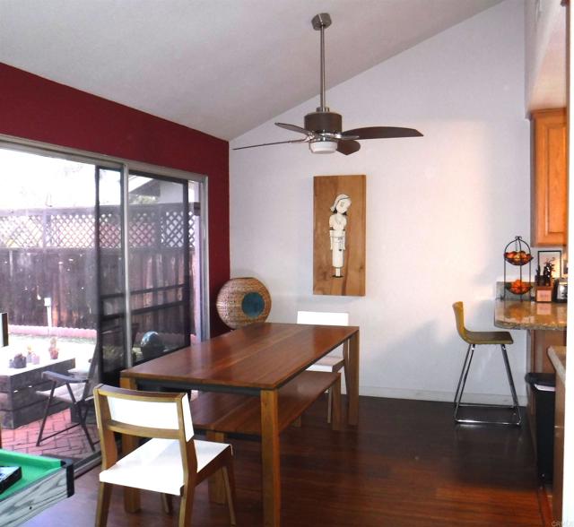 Detail Gallery Image 4 of 18 For 1612 Bridgeview Dr, San Diego,  CA 92105 - 3 Beds | 2 Baths