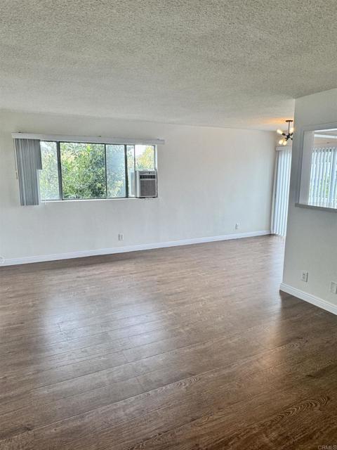 1217 S Ogden Drive, Los Angeles CA: https://media.crmls.org/mediaz/9d4bb690-ceec-40b2-9606-ed46193eeb61.jpg