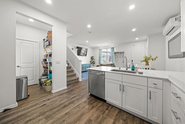 Detail Gallery Image 13 of 28 For 936 Cooper Pl, San Diego,  CA 92102 - 3 Beds | 2/1 Baths