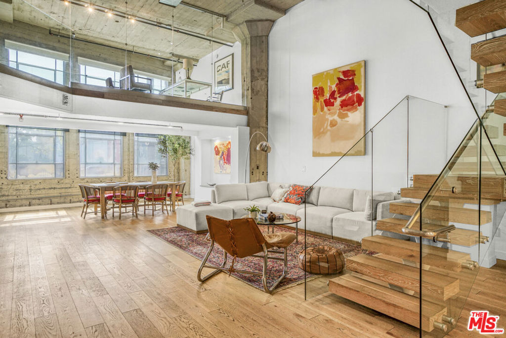 1855 Industrial Street #112