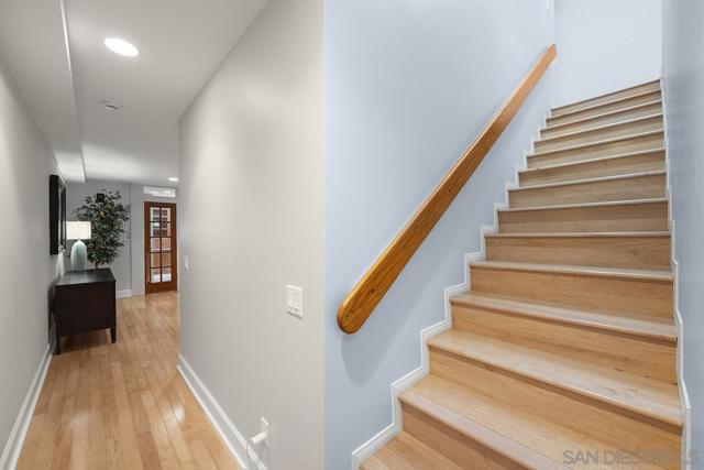356 Prospect Street, La Jolla CA: https://media.crmls.org/mediaz/9d4ce9d1-b0cf-4a3a-a681-6a36190902ad.jpg