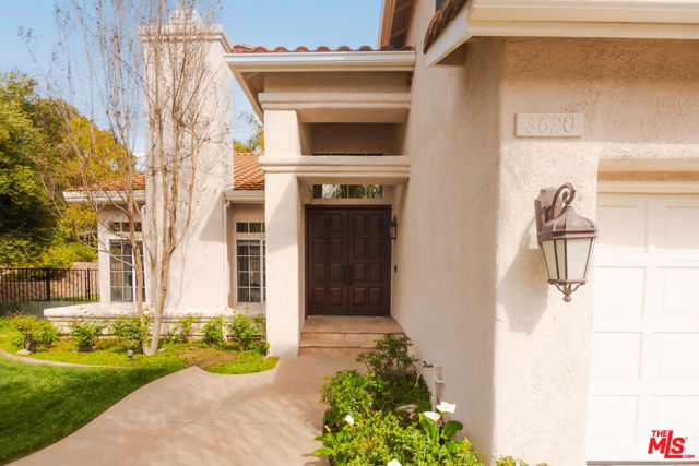3620 Patrick Henry Place, Agoura Hills CA: https://media.crmls.org/mediaz/9d4cf22a-9961-4b03-875f-a60688bc6291.jpg