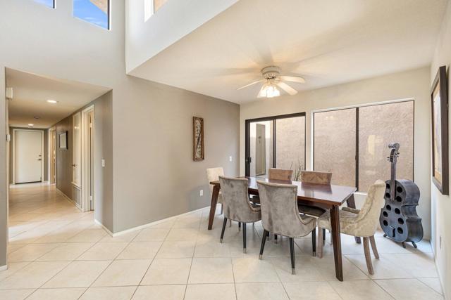 Image 30 of 39 For 41575 Navarre Court
