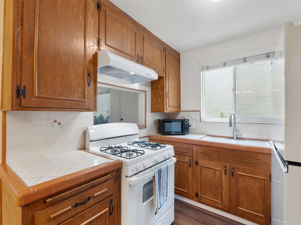 5445 Mildred Street - photo 16