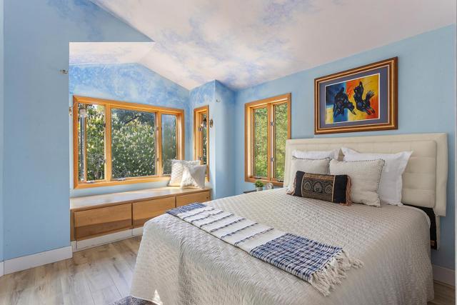 14275 Saratoga Avenue, Saratoga CA: https://media.crmls.org/mediaz/9d502073-80a7-438c-a3b3-e9a6e0e00a8f.jpg