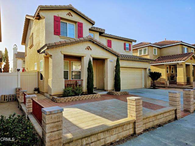 Detail Gallery Image 1 of 22 For 657 Ibiza Ln, Oxnard,  CA 93035 - 4 Beds | 2/1 Baths