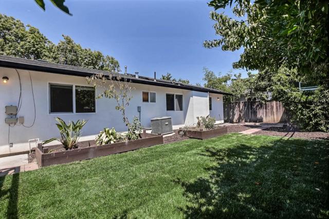 10250 Calvert Drive, Cupertino CA: https://media.crmls.org/mediaz/9d50ca55-1ede-4976-a955-7421af0420b3.jpg