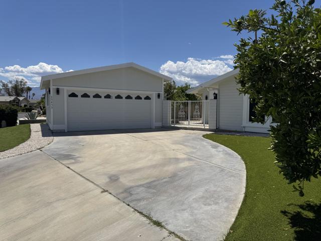 35453 Canteen, Thousand Palms CA: https://media.crmls.org/mediaz/9d5158a9-7e74-4755-a353-b16ed08e1748.jpg