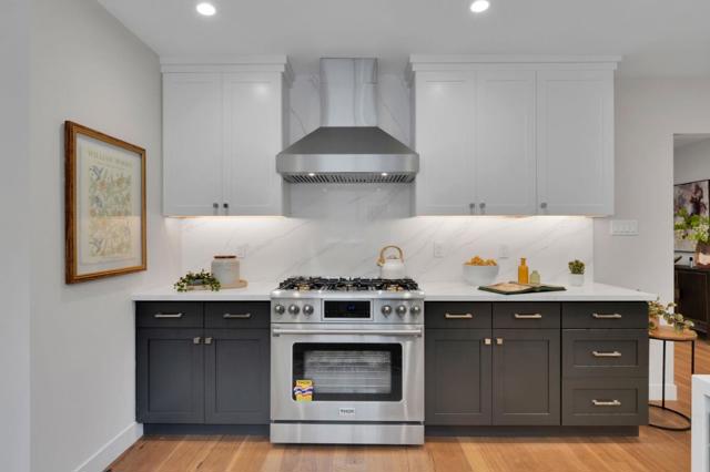 2810 Isabelle Avenue, San Mateo CA: https://media.crmls.org/mediaz/9d519ffa-c085-41ff-817d-e90f3575cf7f.jpg