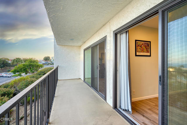 Detail Gallery Image 25 of 58 For 886 Winding Way Dr, Ventura,  CA 93001 - 2 Beds | 2/1 Baths