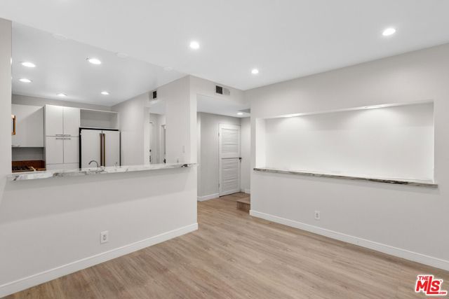1617 S Beverly Glen Boulevard, Los Angeles CA: https://media.crmls.org/mediaz/9d52cf10-d511-4e78-a944-3ad669605cb9.jpg