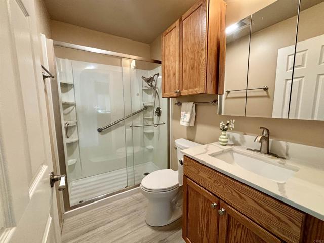 5420 Kipling Lane, Carlsbad CA: https://media.crmls.org/mediaz/9d53077c-7f02-4f72-9f91-4e8befdf0ae0.jpg
