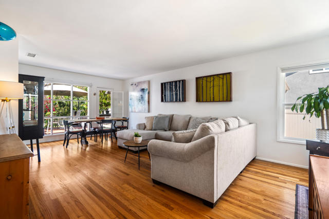5523 Graywood Avenue, Lakewood CA: https://media.crmls.org/mediaz/9d535ac5-804e-4f41-a45b-9f9fd220db3b.jpg