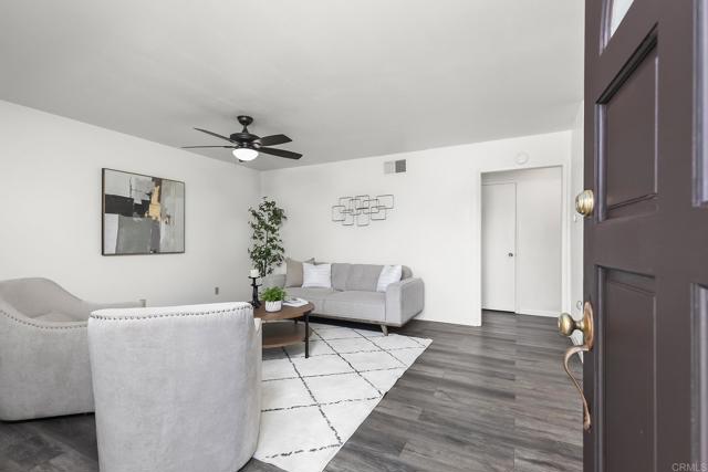 9838 MISSION VEGA DR, Santee CA: https://media.crmls.org/mediaz/9d53c8c5-c6ce-4b2e-87f2-f0a2f395aa6b.jpg