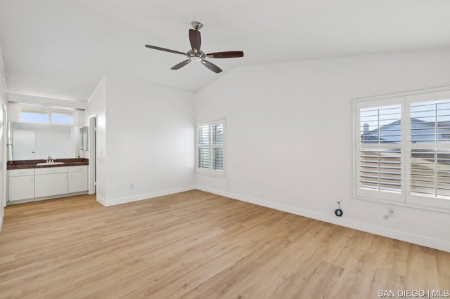 7270 Rondel CT, San Diego CA: https://media.crmls.org/mediaz/9d55c6aa-34a9-47bf-96ba-42e81ce80d0b.jpg