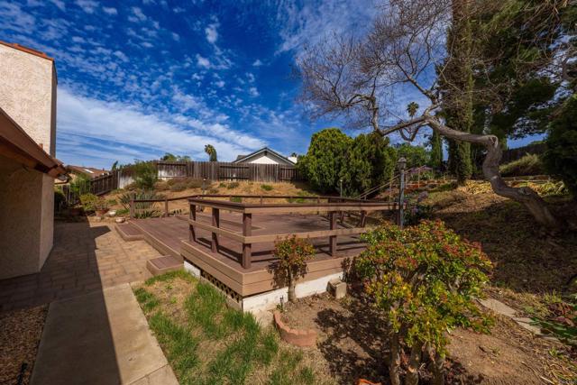 Detail Gallery Image 18 of 25 For 1367 Heritage Ct, Escondido,  CA 92027 - 3 Beds | 2 Baths