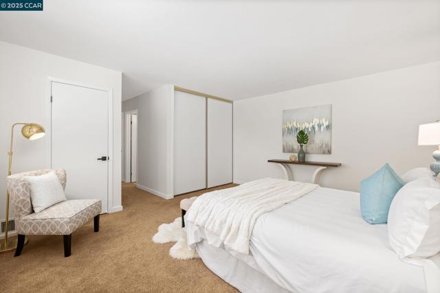 1618 Candelero Dr, Walnut Creek CA: https://media.crmls.org/mediaz/9d591dc5-6fd2-4607-961e-69d644153864.jpg