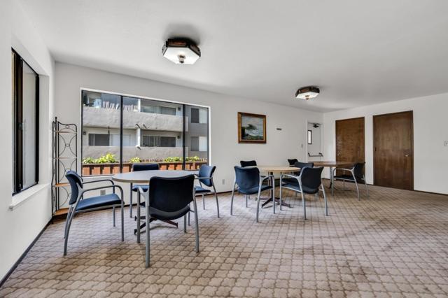 1500 Howard Avenue, Burlingame CA: https://media.crmls.org/mediaz/9d5ab386-588e-40c3-b3b3-7fd961b24938.jpg