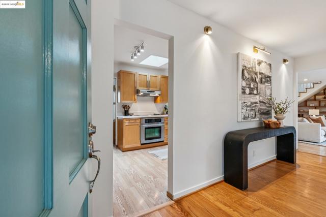 63 Eureka Ave, Kensington CA: https://media.crmls.org/mediaz/9d5adbc5-a9b9-44e9-ab36-d1fe368cffe5.jpg