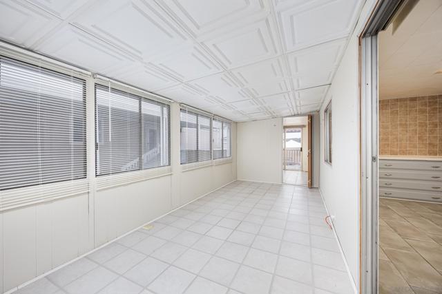 2950 Iris Ave, San Diego CA: https://media.crmls.org/mediaz/9d5be1b1-8df8-4ea4-be1a-28a65a9418b8.jpg