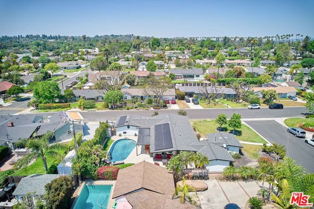 600 Pueblo Place, Fullerton CA: https://media.crmls.org/mediaz/9d5dc152-b0e7-4e06-943b-29189d085b2b.jpg
