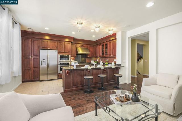 4650 Rimini Ct, Dublin CA: https://media.crmls.org/mediaz/9d5f9808-aff2-4c1d-a269-28f457f890db.jpg