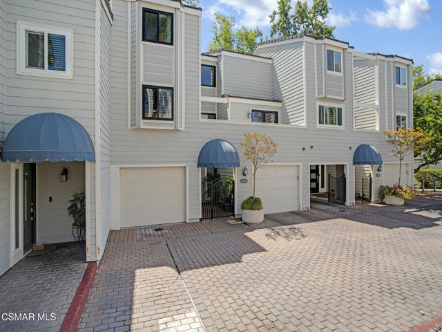 1206 S Westlake Boulevard, Westlake Village CA: https://media.crmls.org/mediaz/9d60b77b-1b54-431d-a146-f1c51b7228ed.jpg