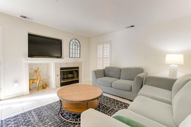751 La Baig Drive, Hollister CA: https://media.crmls.org/mediaz/9d6131a7-7352-4b2a-bed5-8b4c91cc2116.jpg